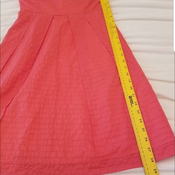 J. Crew - Fit and Flare Strapless Cotton Dress - Picture 7 of 8